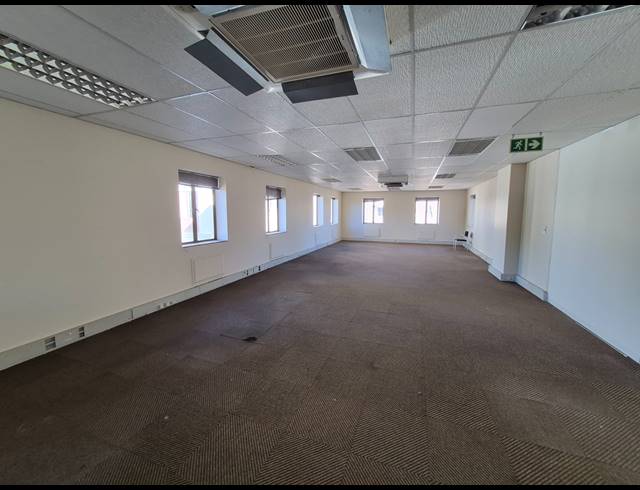 399M² OFFICE TO LET IN RIVONIA
